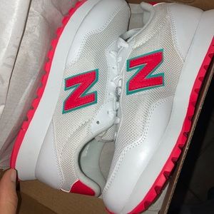 Brand new New Balance Sneakers
